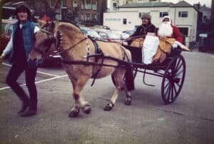 Christmas horse and cart in the car park behind Pack & Culliford, Union Street